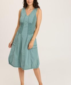 Therosequarter.shop0065218be3 1