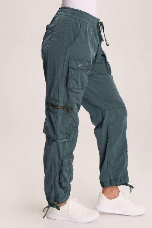 Therosequarter.shop01dbd88c47 2