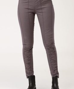 Therosequarter.shop03591c02af 1