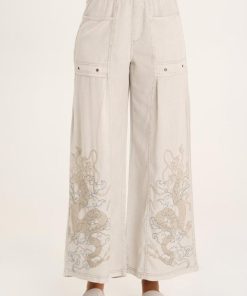 Therosequarter.shop059c37f6eb 1