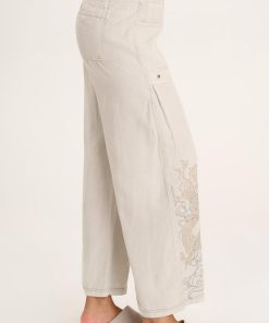 Therosequarter.shop059c37f6eb 2