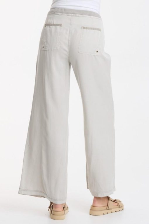 Therosequarter.shop05ea4a1200 2