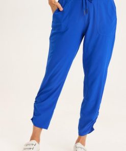 Therosequarter.shop12842505a8 1
