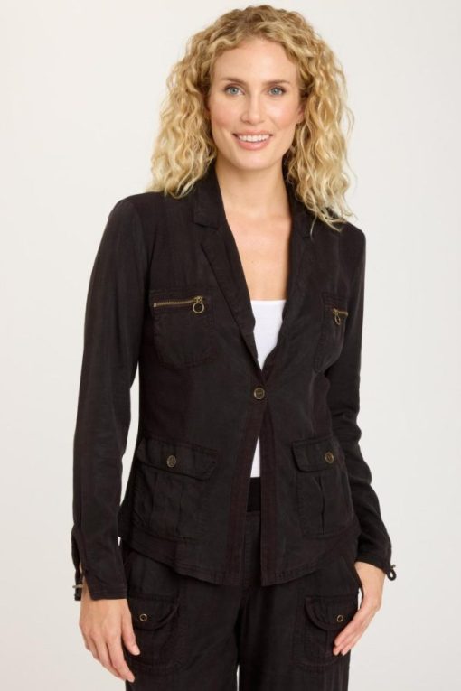 Therosequarter.shop14c7aa5e8e 1