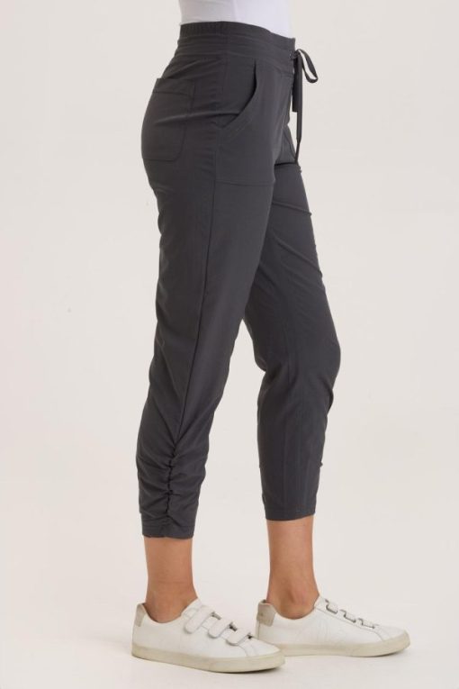 Therosequarter.shop20943b9ab2 2