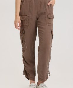 Therosequarter.shop22549ecb59 1