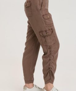 Therosequarter.shop22549ecb59 2