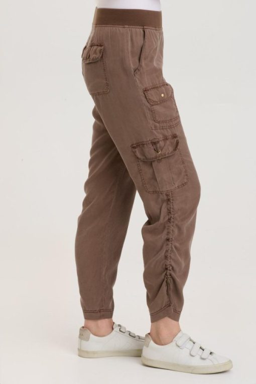 Therosequarter.shop22549ecb59 2