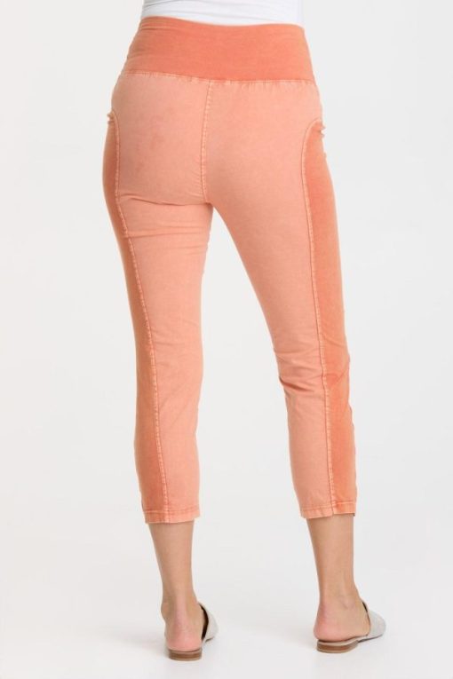 Therosequarter.shop2427ba6627 3