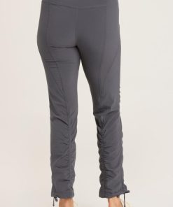 Therosequarter.shop25d8dcdb81 3