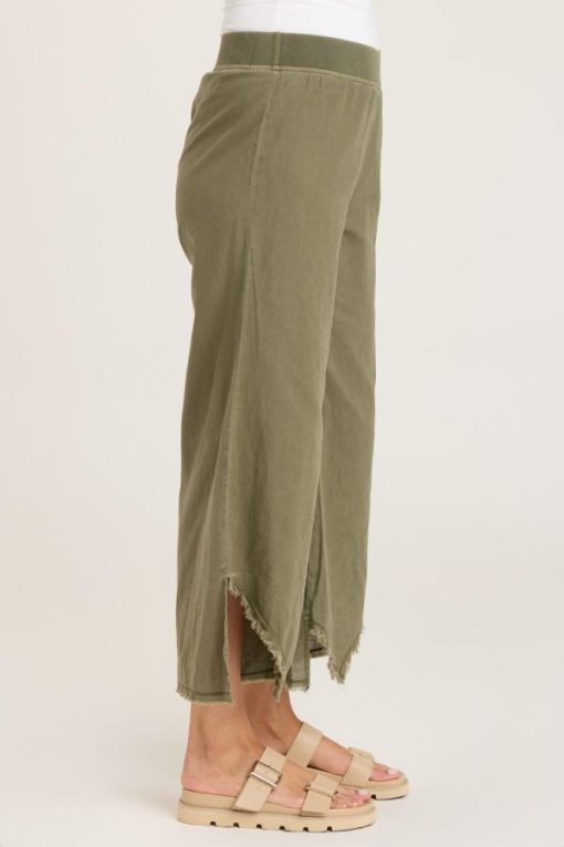 Therosequarter.shop2a0b2a5ddd 2