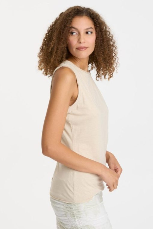 Therosequarter.shop2bedcf153e 2