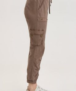 Therosequarter.shop30778a8078 2
