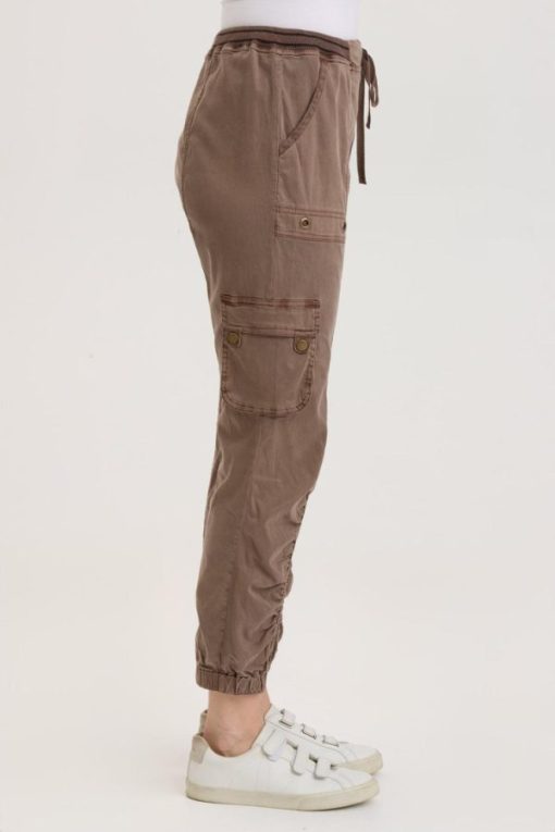 Therosequarter.shop30778a8078 2
