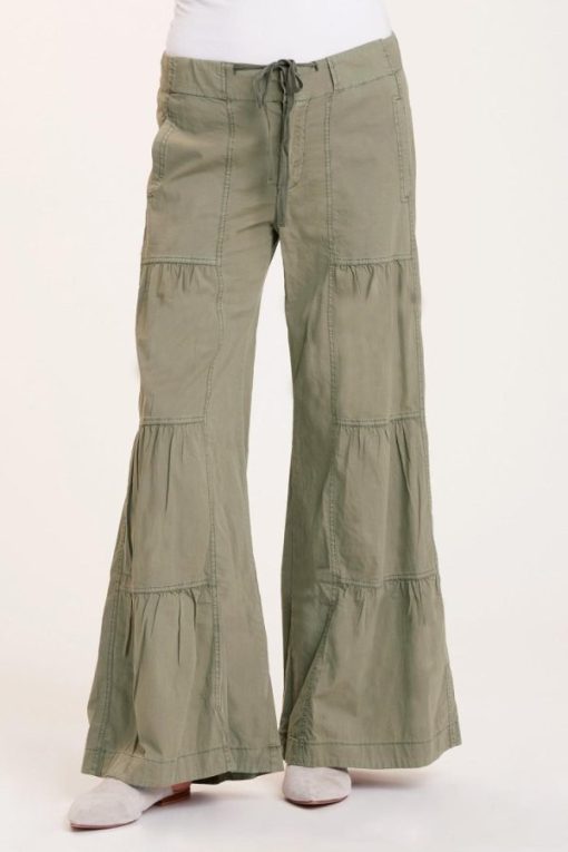 Therosequarter.shop31a135c9c6 1