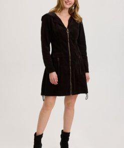Therosequarter.shop31b5f0bb42 1