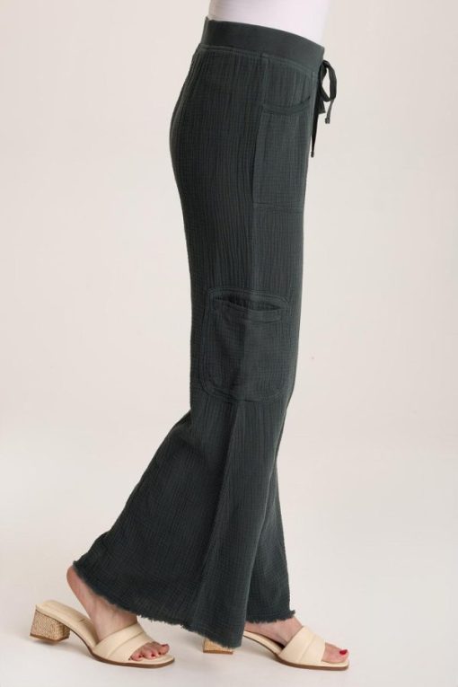 Therosequarter.shop323330df3a 2
