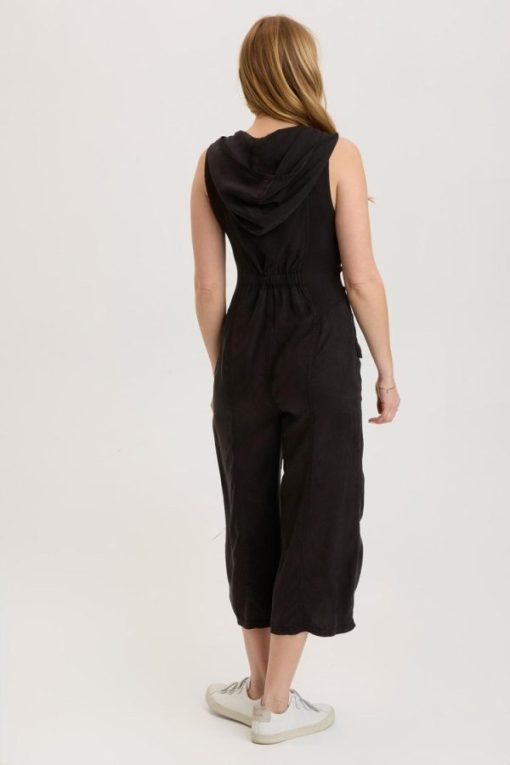 Therosequarter.shop36892a3ff9 3