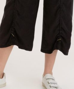 Therosequarter.shop36892a3ff9 4