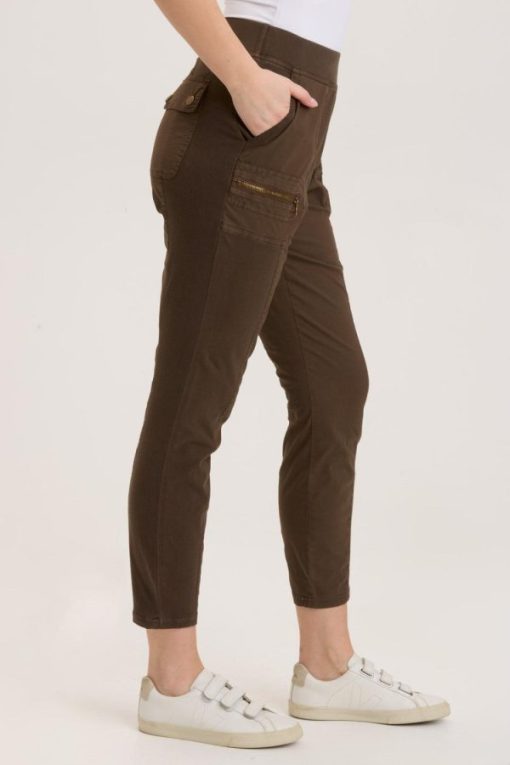 Therosequarter.shop397aa4b89b 2