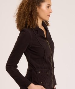 Therosequarter.shop3d627348b9 2