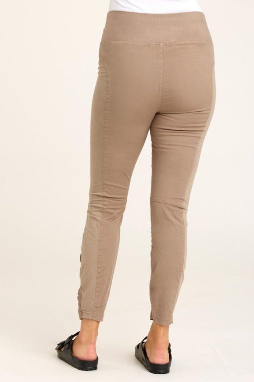 Therosequarter.shop4048861b02 3