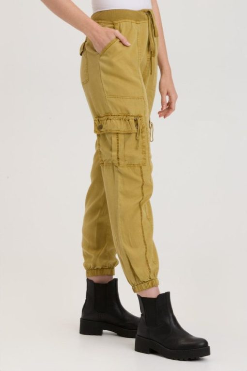 Therosequarter.shop412e556cb8 2