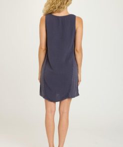 Therosequarter.shop42970a6c91 3