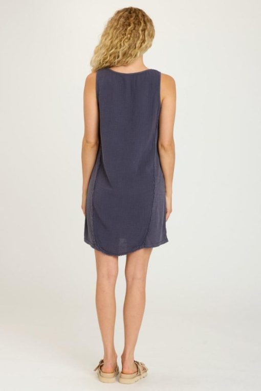 Therosequarter.shop42970a6c91 3
