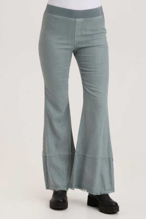 Therosequarter.shop43db4675a2 1
