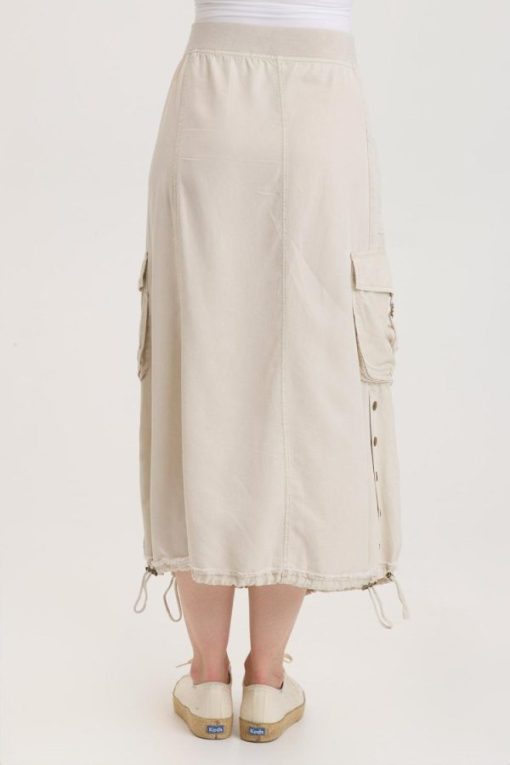 Therosequarter.shop482e52d18d 3