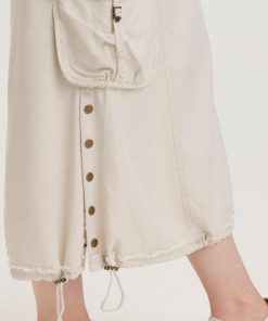 Therosequarter.shop482e52d18d 4