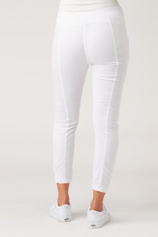 Therosequarter.shop508746ee4c 3