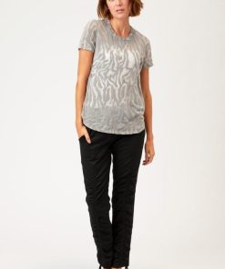 Therosequarter.shop524d60f2a3 4