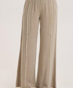 Therosequarter.shop54af6db386 1
