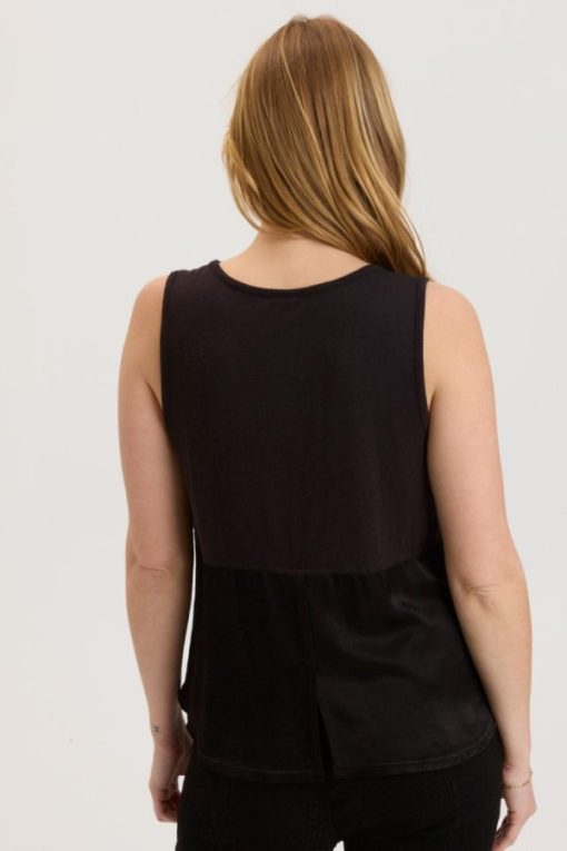 Therosequarter.shop54c7322b5d 3