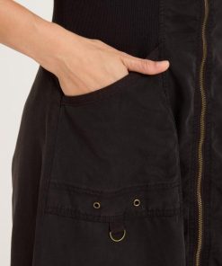 Therosequarter.shop550cd12f8d 4