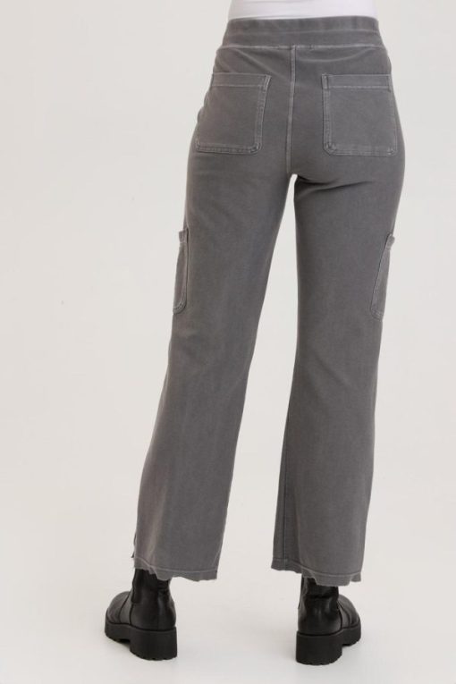 Therosequarter.shop5fdcc9c056 3