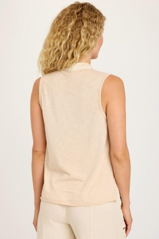 Therosequarter.shop63c9782bd6 3
