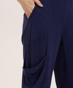 Therosequarter.shop64f1c3a00f 4