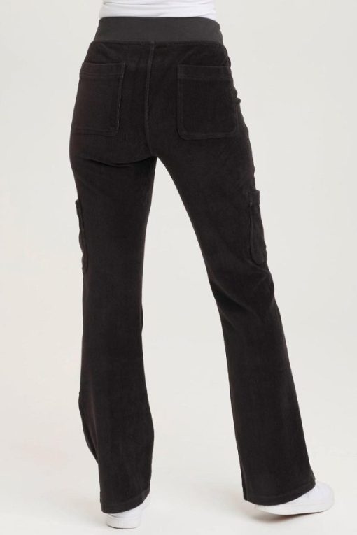 Therosequarter.shop672301610a 3