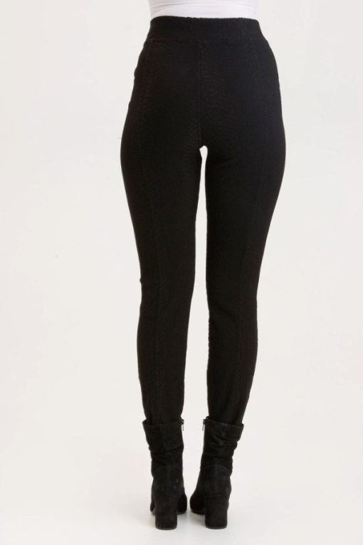 Therosequarter.shop68f70d5c0b 3
