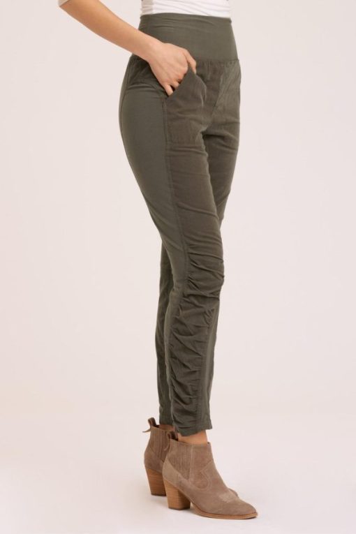 Therosequarter.shop6cf145f60f 2