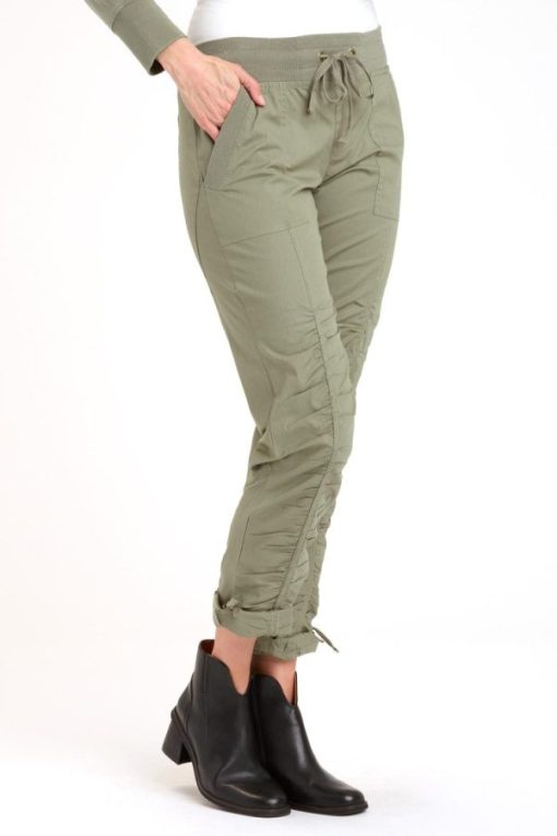 Therosequarter.shop6f0159a86b 2