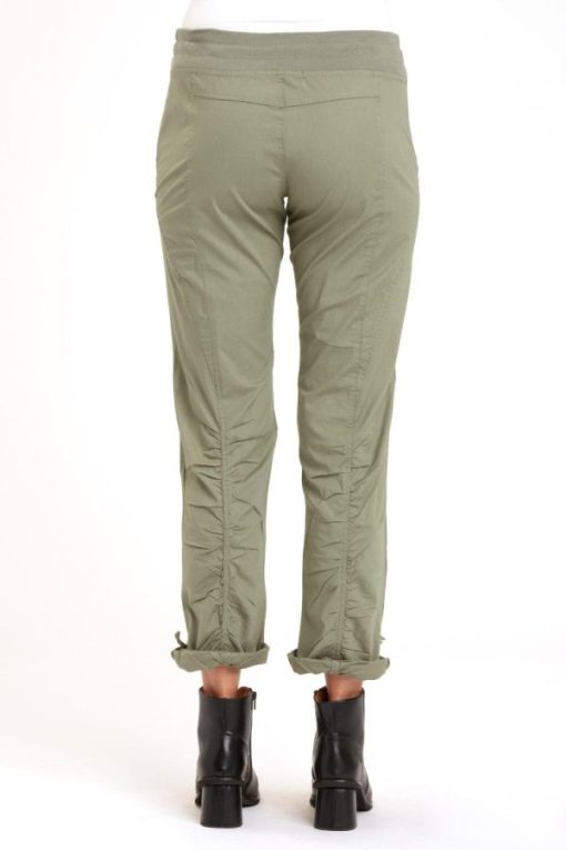 Therosequarter.shop6f0159a86b 3