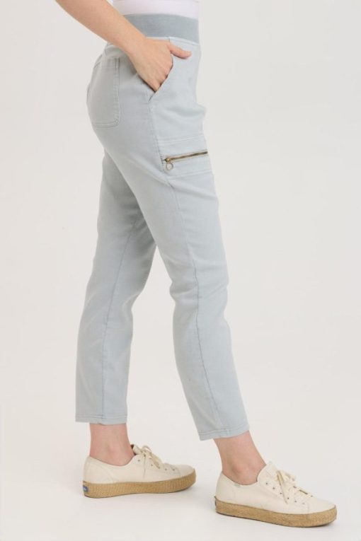 Therosequarter.shop7018bbe874 2