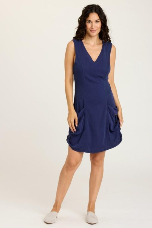 Therosequarter.shop7459d3c465 1