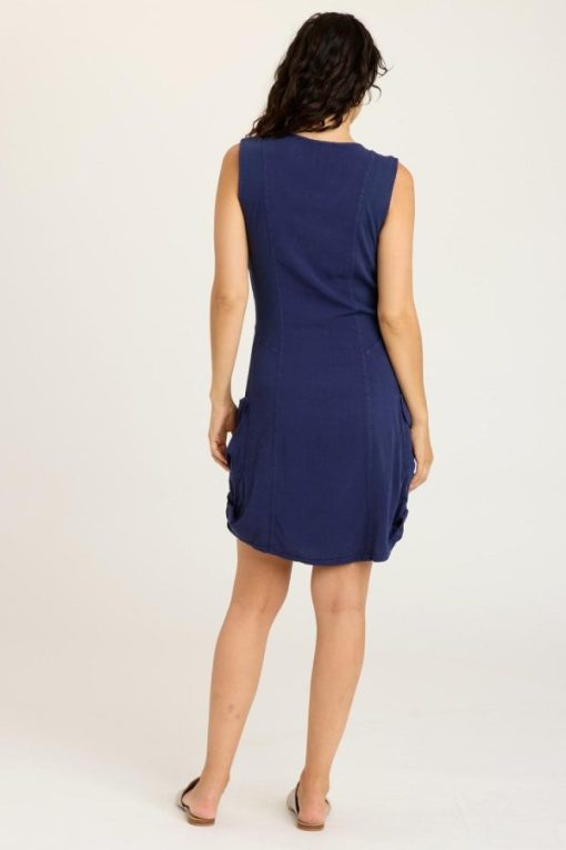 Therosequarter.shop7459d3c465 3
