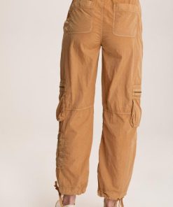 Therosequarter.shop75edfdd83b 3