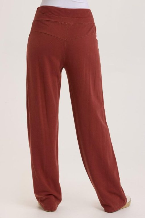 Therosequarter.shop7b552ac9e8 3